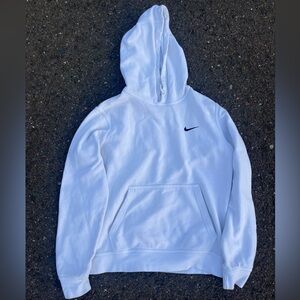Y2K Nike White Sweatshirt